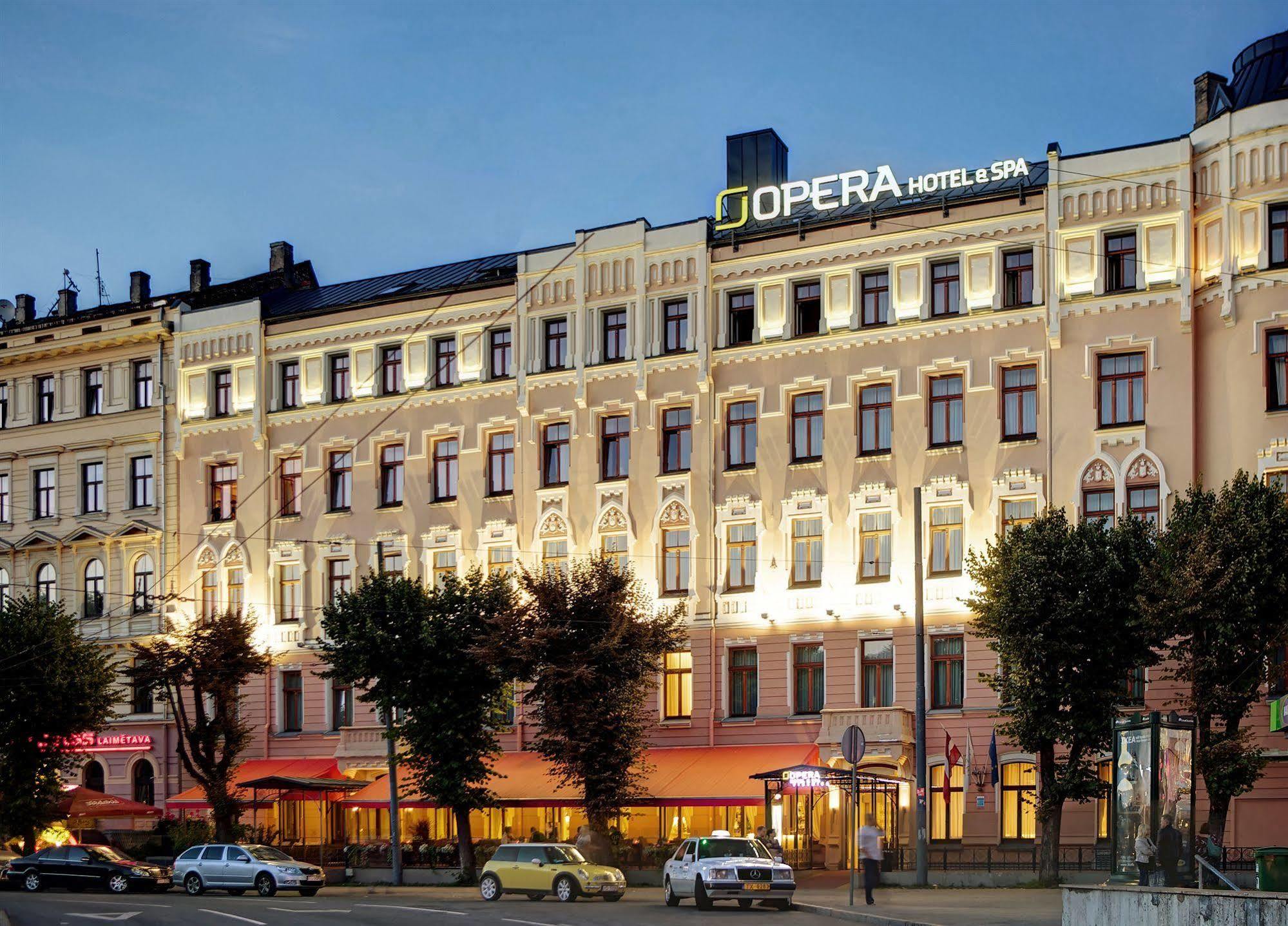 Opera Hotel Riga Exterior photo